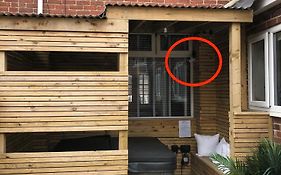 Sea Glass Cottage - Luxury Hotel Style 3 Bed With Hot Tub